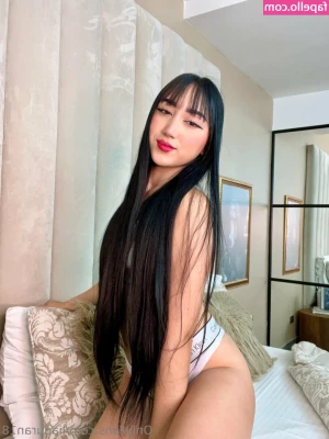 Lia Duran [ lia-duran ] - I m about to go crazy today and go on a posting spree  Stay tuned