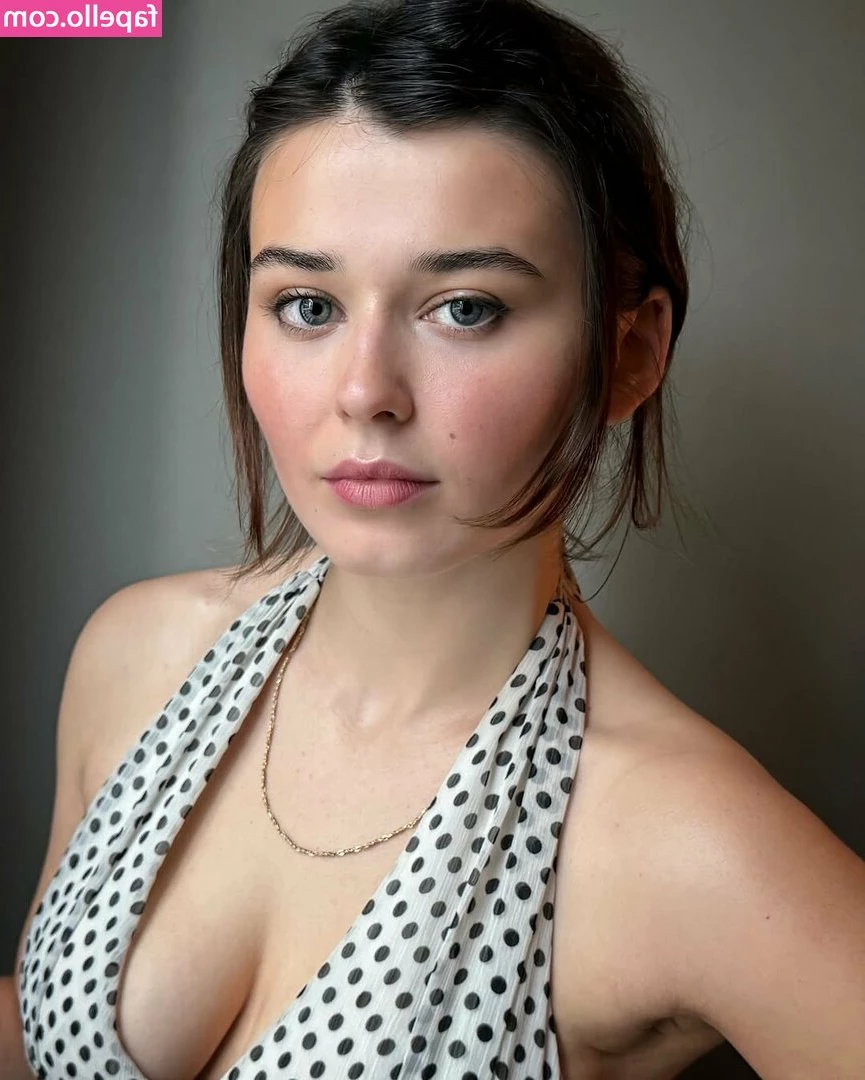 Ruby Cruz [ ruby-cruz ] - Sur snapcjat je m'amuse aussi