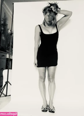 Billie Piper [ billie-piper ] - Oh hey, we looking for something sexy tonight? 🔥❤️‍🔥