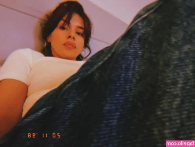Billie Piper [ billie-piper ] - Its time for the play with my lucky charm 🍀