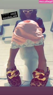 Billie Piper [ billie-piper ] - Can you handle my heat, my love? 💋