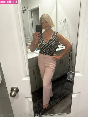fitcountryclassy - Posted on my free but too cute not to share Product placement 101