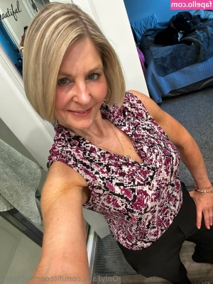 fitcountryclassy - u will live a good life u realise that my 1 flying kiss can solve 99 
