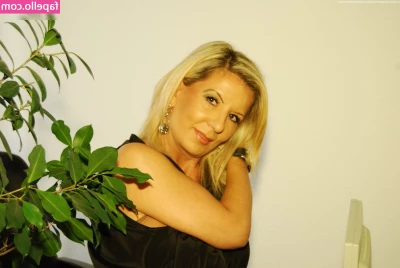 Brilliant Paula [ brilliant-paula ] - Hola mis amores part 1
