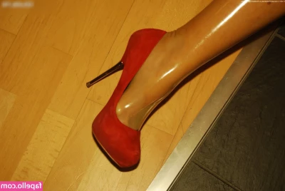 Brilliant Paula [ brilliant-paula ] - Horny today part 1