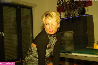Brilliant Paula [ brilliant-paula ] - Tip here to get an extra nude photo from this set part 1