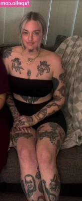 Goth Queen [ goth-queen ] - NEW  12 minute video for you  This is a JOI Instruction and Teasing