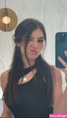 Chrissy Costanza [ chrissy-costanza-1 ] - 💧Do you drink enough water??💧 Drinking water is essential to