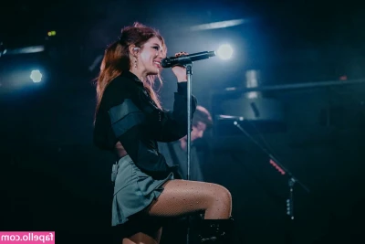 Chrissy Costanza [ chrissy-costanza-1 ] - Happy Hump Day