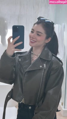 Chrissy Costanza [ chrissy-costanza-1 ] - new post tonight at 6pm CST!😇 when i hit 10k likes or 20k