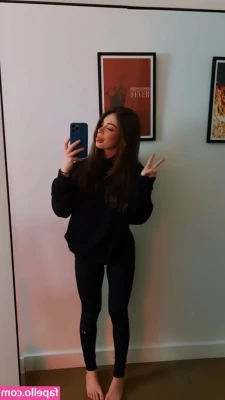 Chrissy Costanza [ chrissy-costanza-1 ] - Happy Friday 😘