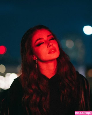 Chrissy Costanza [ chrissy-costanza-1 ] - I apologise for being so quiet over the last few days so il be doing