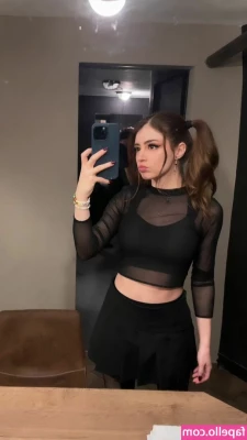 Chrissy Costanza [ chrissy-costanza-1 ] - Don t remember if this 2019 video was left on the site enjoy