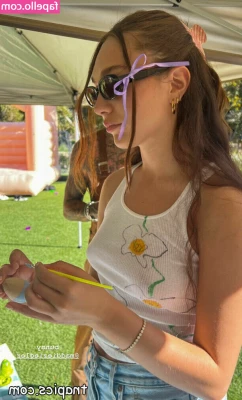 Maddie Ziegler [ maddie-ziegler ] - Spent some time in nature today doing yoga and some hills  It was