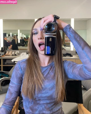 Maddie Ziegler [ maddie-ziegler ] - SELF LOVE 🥰