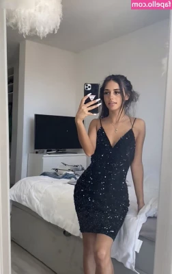 Laura Nestola [ laura-nestola ] - It s my birthday week  Let s start it off with some cookies