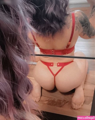 Bex_x3 [ bex-x3 ] - Dm for Lesbian content Or girl on girl video calls