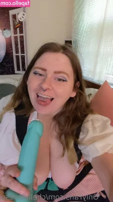 chellelovesu - Will you give me a hand?