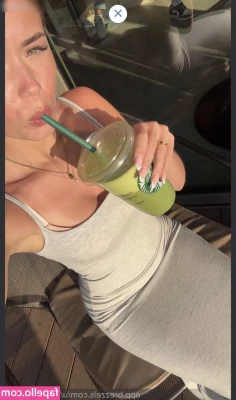 maxima_mclk [ maxima-mclk ] - Who wants to hit it from the back?! 😛😋🍑 get in thereeeeee