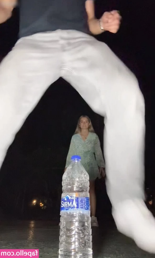 maxima_mclk [ maxima-mclk ] - https MFCsha re s 5dnnq08d  Tip  5 00 under the post to buy me a St 