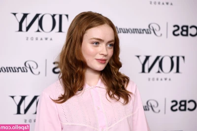 Sadie Sink [ sadie-sink ] - happy saturday my followers 😈