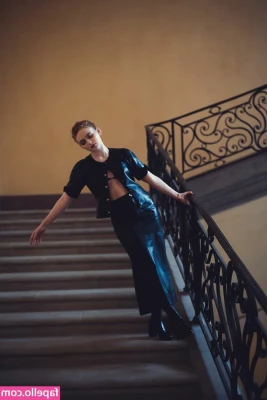 Sadie Sink [ sadie-sink ] - Just here to bless you twice this beautiful Sunday