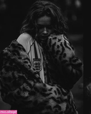 Sadie Sink [ sadie-sink ] - I call this  lonely nights