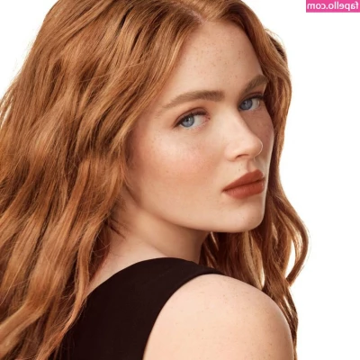 Sadie Sink [ sadie-sink ] - AHRI The Big Titty Fox  13 Pics 3 Gifs 4 vids Heavy Breathing,