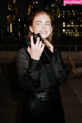 Sadie Sink [ sadie-sink ] - Masturbation Pleasures Shoot. Part 4In this, the final part of