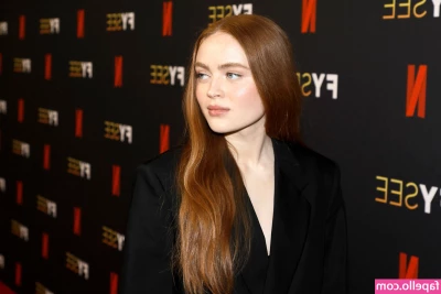 Sadie Sink [ sadie-sink ] - love an empty beach