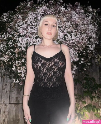 Harley Quinn Smith [ harley-quinn-smith-1 ] - I Just Want My Pussy Ate From The Back Just Like This