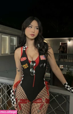 Kim Vuong [ kim-vuong ] - TIP MENU    HONEST Dick rating   25 HONEST Dick rating  VIDEO REVIEW 