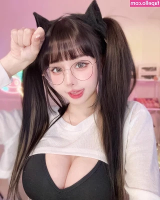 et.1231 [ et-1231 ] - Do you like it when I tease you? 🖤