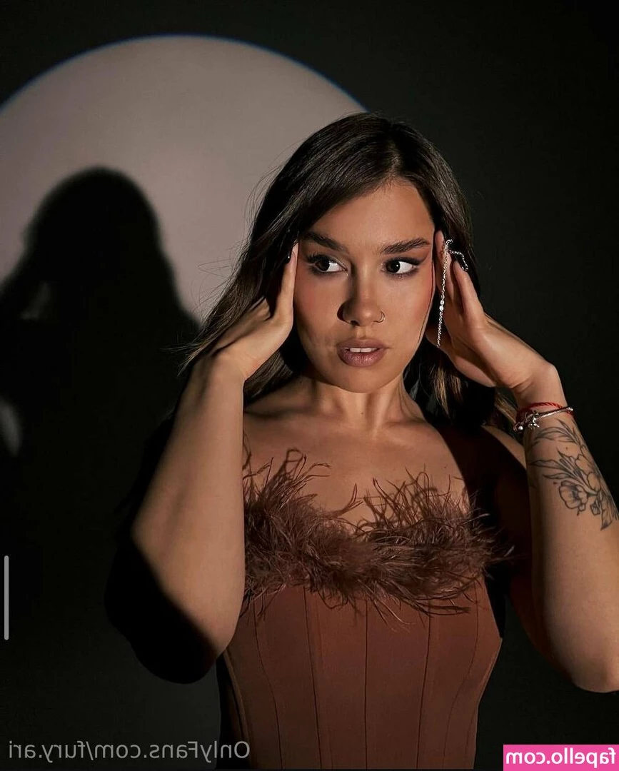 afina.divine [ afina-divine ] - I'm thinking about you put your cock between these boobs 💦 write
