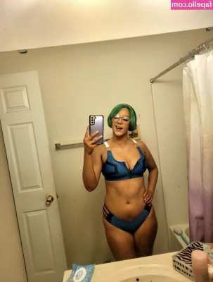 Airica Demia [ airica-demia-1 ] - Custom Video Titty Worship