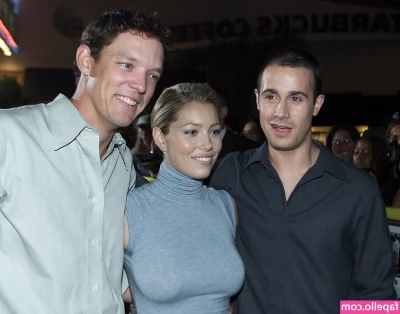 Jessica Biel [ jessica-biel ] - น งถอกควยอาบแสงจ นทร บนแท