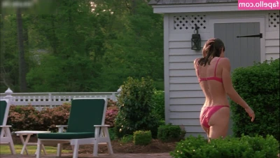 Jessica Biel [ jessica-biel ] - Would you agree that I have a sexy back? 😘🖤