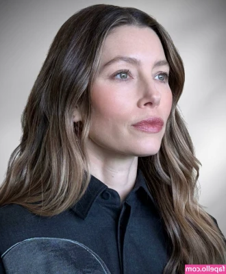 Jessica Biel [ jessica-biel ] - I tempt you by sticking out my cunt.