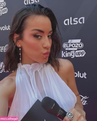 paulagonu - Titty licious