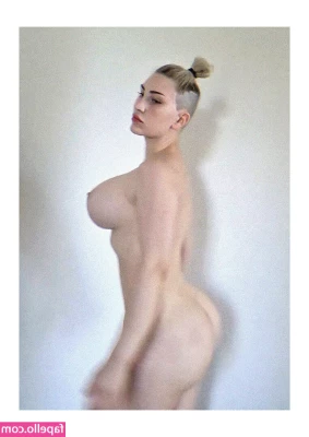 Emilia Zabberoni [ emilia-zabberoni ] - Hope you ve been having a good week and are ready for New Year s