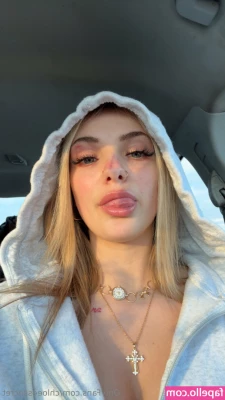 chloeessecret - Count my wrinkles