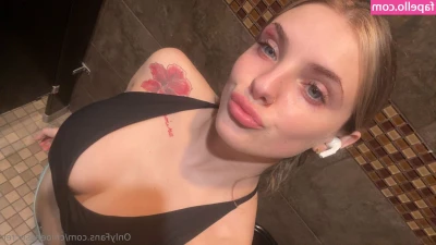 chloeessecret - nude
