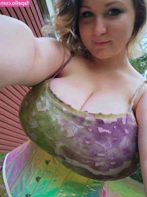 HoneyThorne - Trying on some new outfits