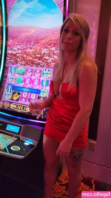 Katfit20 - I like pumpin my ass Do u like sports