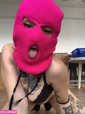 prvega28 - Perfect booty for your handprints 👐♥️