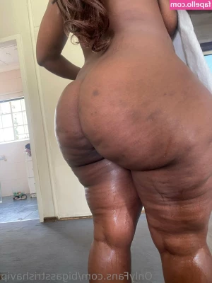 bigasstrishavip - I can keep your head warm, just put it between my thighs. (Which