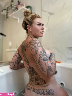 thefemalebossirl - mmm