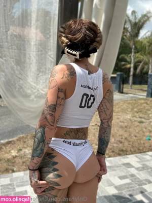 thefemalebossirl - Sometimes my clothes just don't want to stay where they should lol