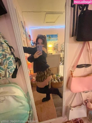 lilibet_silllly [ lilibet-silllly ] - Nice and wrinkled for you