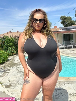 ashleighdunn - Come here and touch my bisexual ass